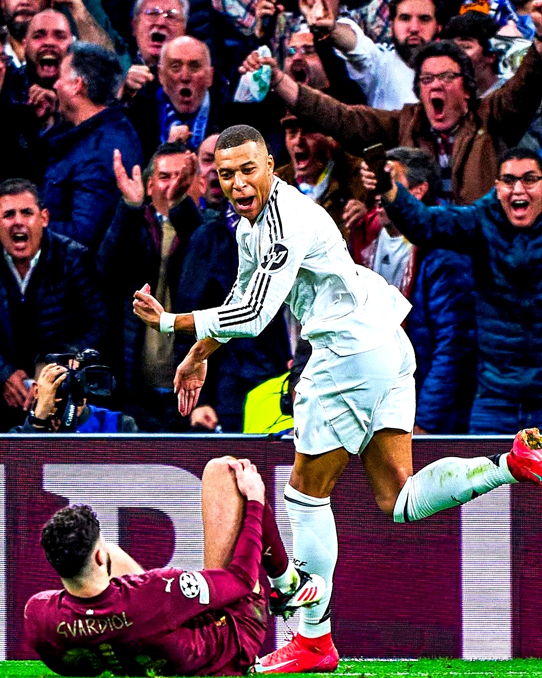 姆巴佩巅峰对决，德布劳内与60激战巴塞罗那分钟，赛况扑朔迷离胜负难料！